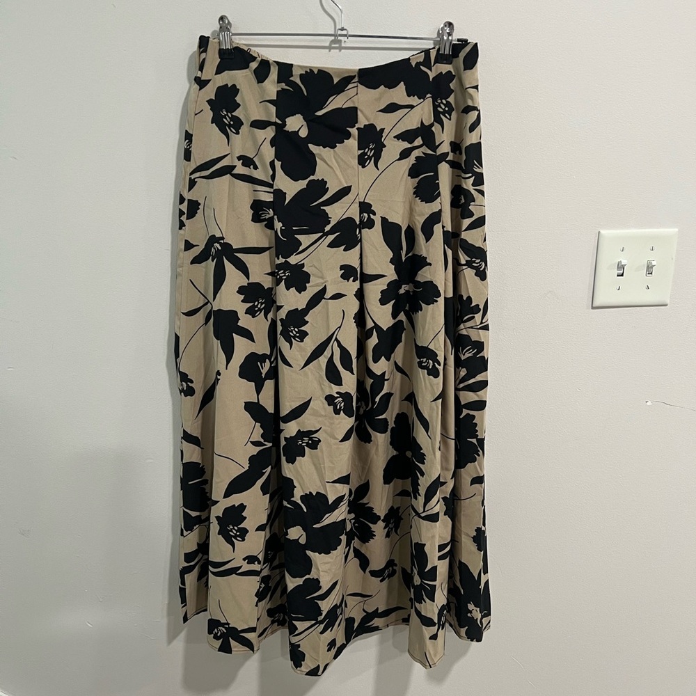 SHEIN Floral Maxi Skirt